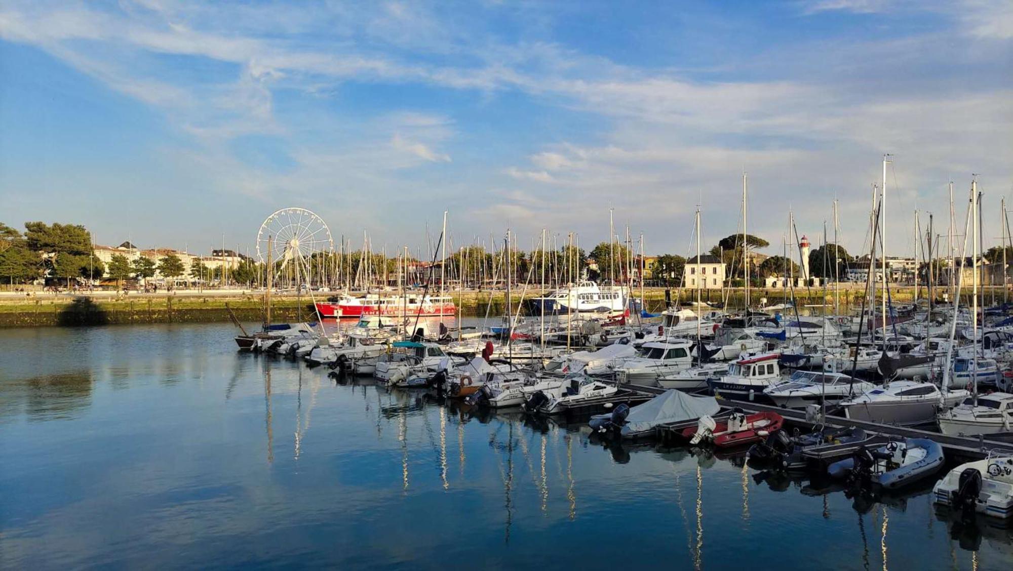 Charmant T2 Avec Piscine Vue Lac Aux Minimes La Rochelle 라로셸 외부 사진